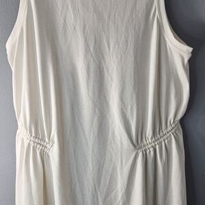 Elegant Cream Sleeveless Dress